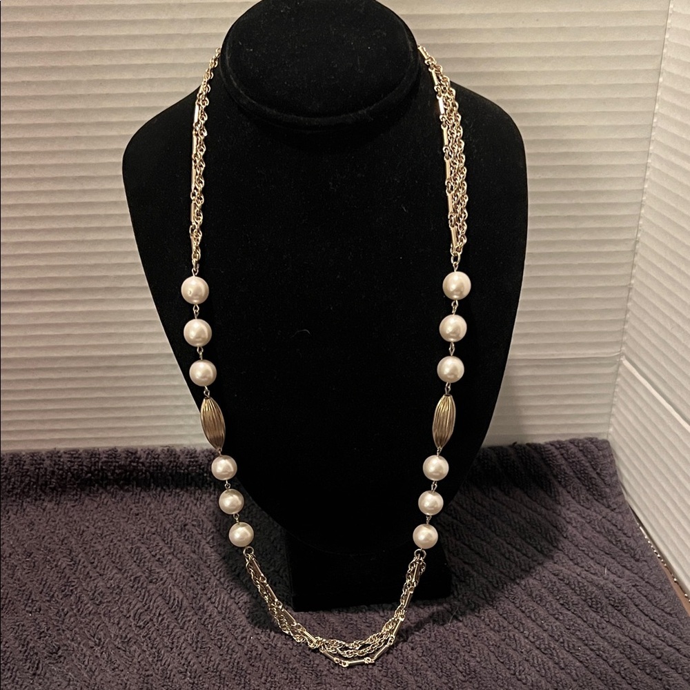 Vintage Gold and White Pearl Necklace 13.5” Drop